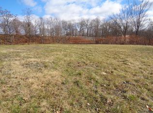 Cheney Oaks Dr, Johnstown, PA 15905