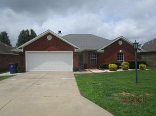 7300 Red Pine Dr, Fort Smith, AR 72916