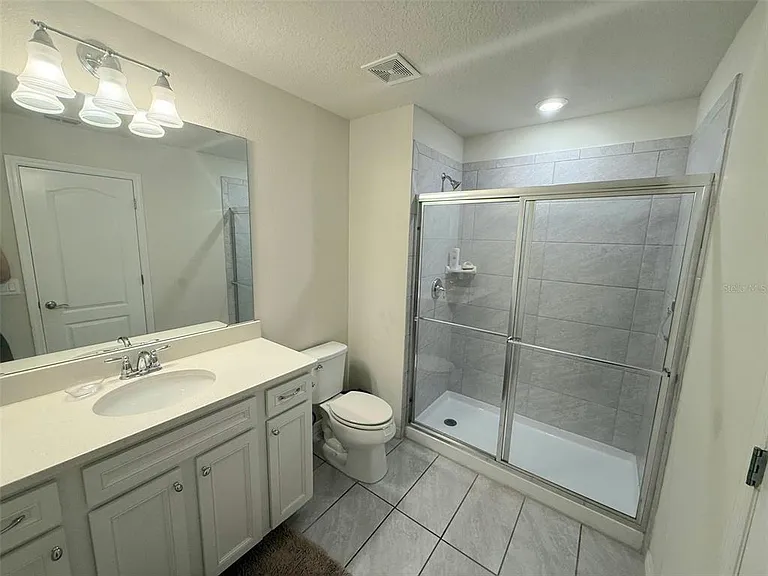 5444 Misty Oak Cir — Photo 24