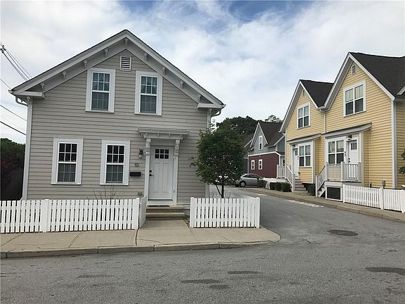 3rd image of 38 Greene St APT 10