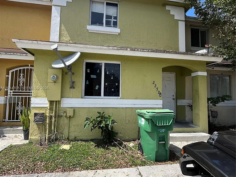 2257 NW 136th Ter #0 — Photo 1
