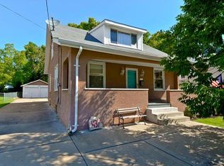 437 W Rose Hill Ave, Saint Louis, MO 63122