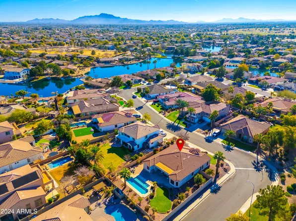 408 E HORSESHOE Drive, Chandler, AZ 85249