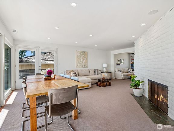 5th image of 2556 Sunlight Beach Road