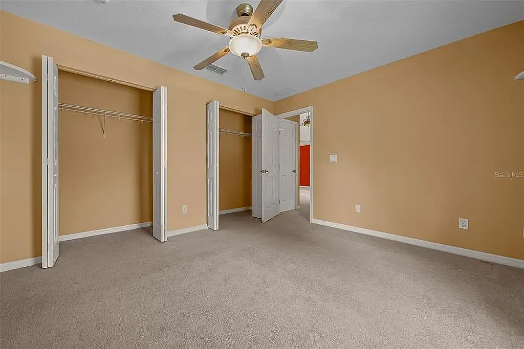 4 bed, 2460 sqft, $2,600 — Photo 4