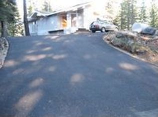 203 Forest Glen Rd, Olympic Valley, CA 96146
