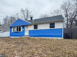 416 N Hilltop Ave, Somerdale, NJ 08083