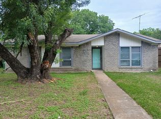12109 Bishop Dr, Balch Springs, TX 75180
