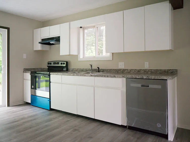 3222 Evergreen Cir #B — Photo 3