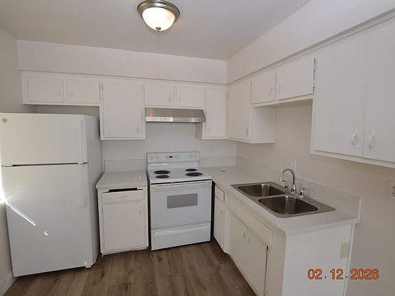 4th image of 1458 Sombrero Dr APT 4