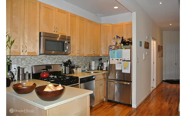 Rented by Douglas Elliman | media 30