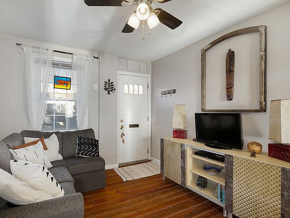 3rd image of 1354 E Berks St