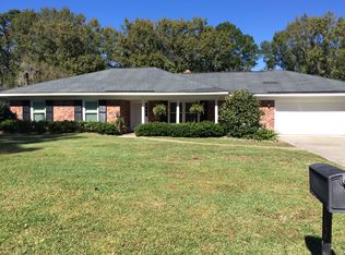 1610 Fox Hall Rd, Savannah, GA 31406