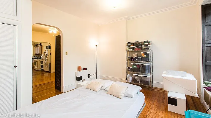 Rented by Garfield Realty  | media 12