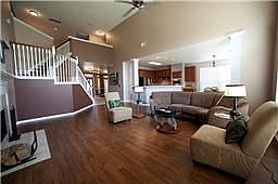 3rd image of 2501 Sunray Ct