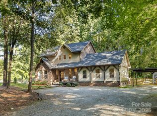 8718 Mount Holly Huntersville Rd, Huntersville, NC 28078