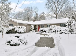 7 Andover Rd, Beverly, MA 01915