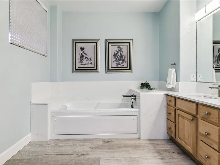 1100 Cherokee St #401 — Photo 31
