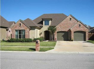 202 Gatesmere Ct, Lafayette, LA 70508