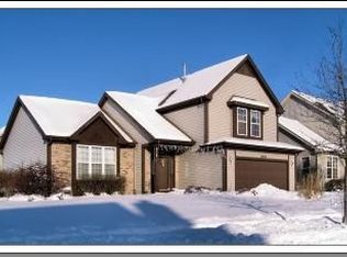 3080 Solitude Ln, Aurora, IL