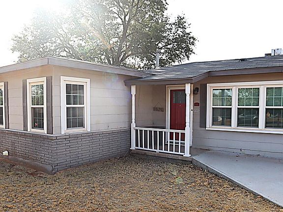 2nd image of 802 E 15th St