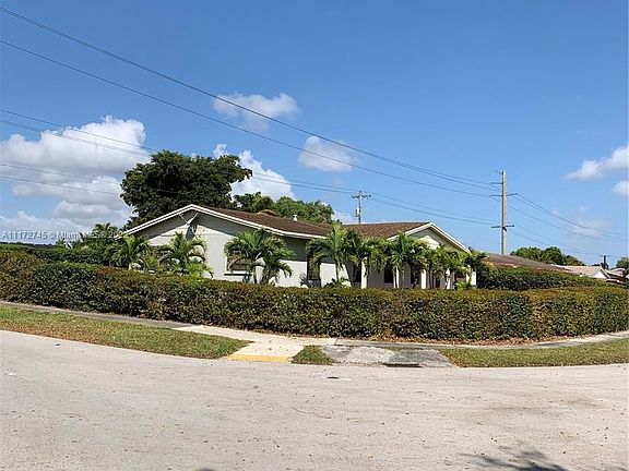 3rd image of 15610 SW 106th Ave #0