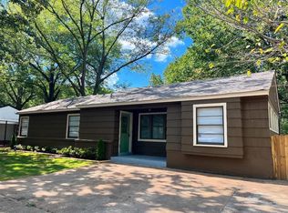 1599 S Perkins Rd, Memphis, TN 38117