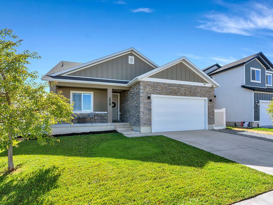 1st image of 3528 N Willy Way