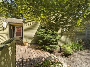 3950 SW Scholls Ferry Rd, Portland, OR 97221