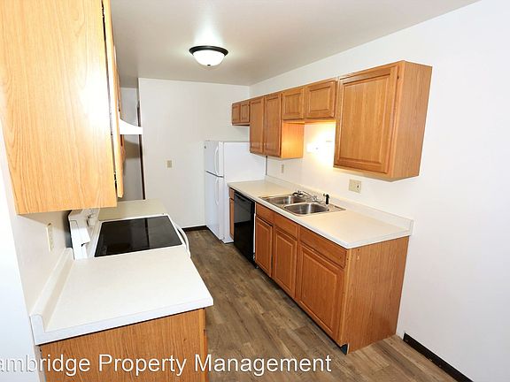 5th image of 736 S 25th St #13