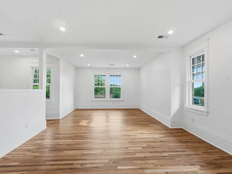 610 Russell St — Photo 15