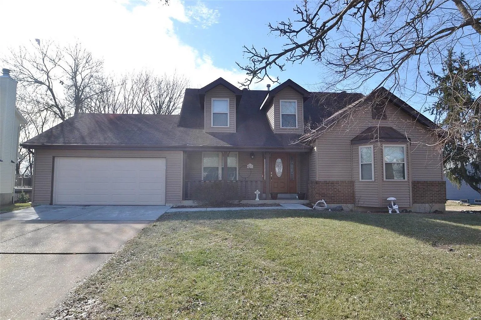 882 Villa Gran Way photo 1