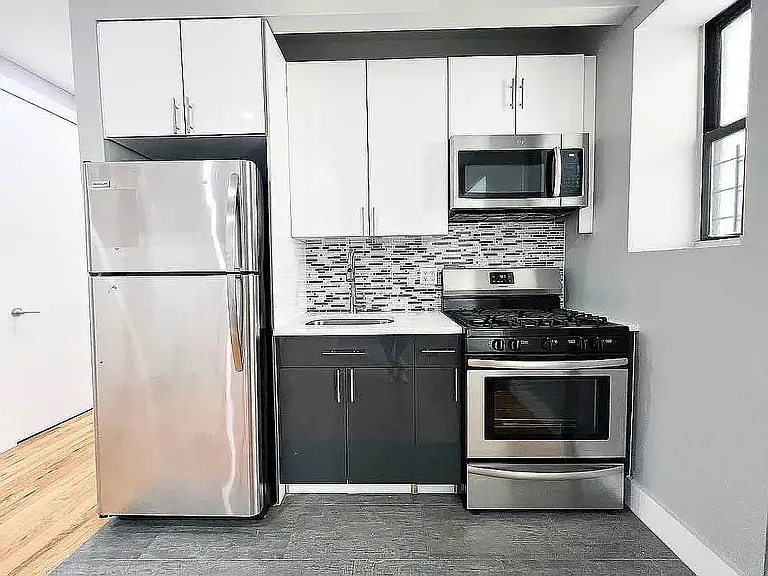 25 Fort Washington Ave #2D1 — Photo 2