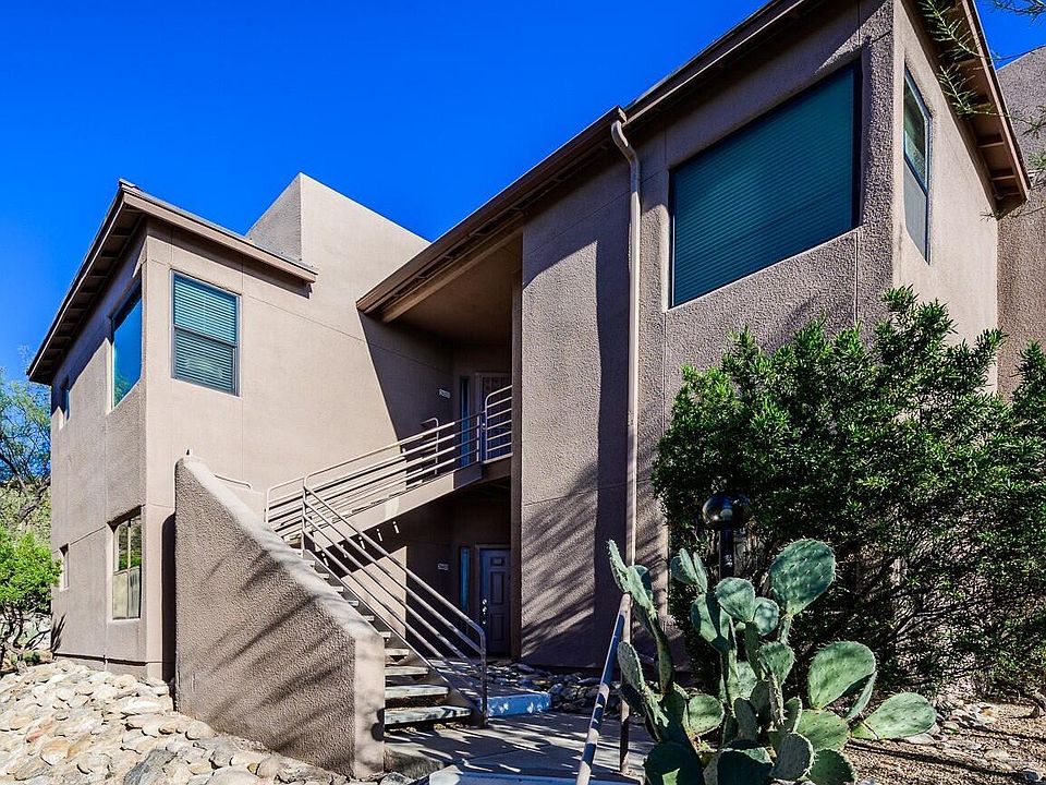 1st image of 6655 N Canyon Crest Dr #Drive26203