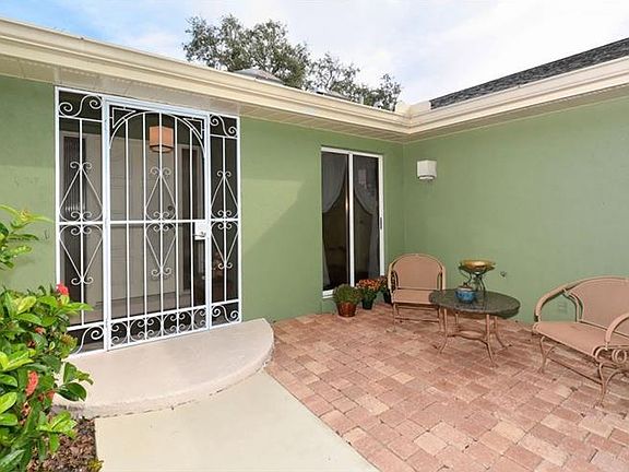 2nd image of 8061 Estates Dr