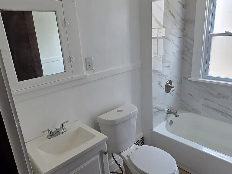 3505 Poe Ave — Photo 6