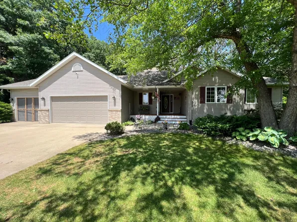 11572 59th Ct, Clear Lake, MN 55319