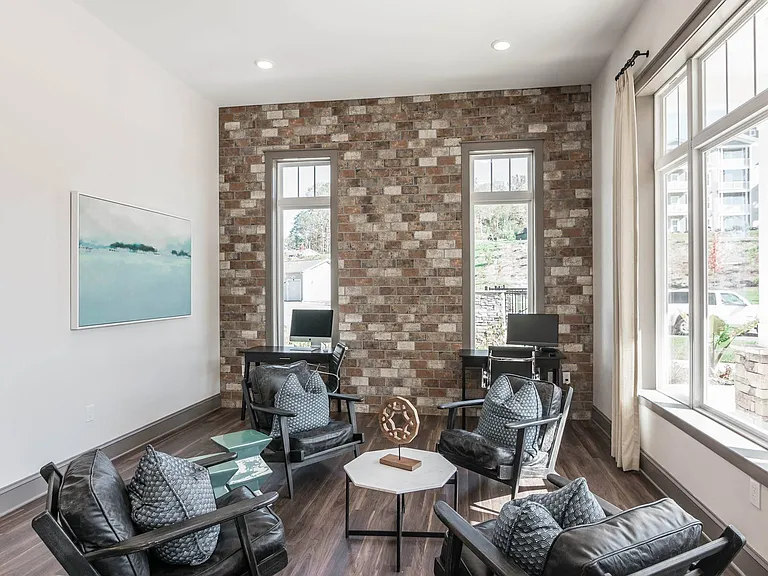 Village at Westland Cove Apartments — Photo 31