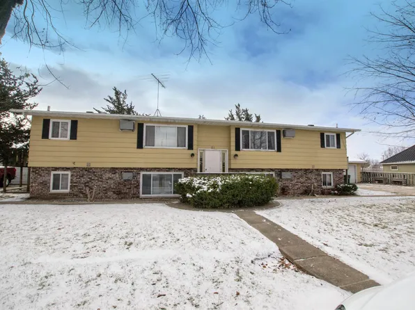 21 2nd Ave SE, Waukon, IA 52172
