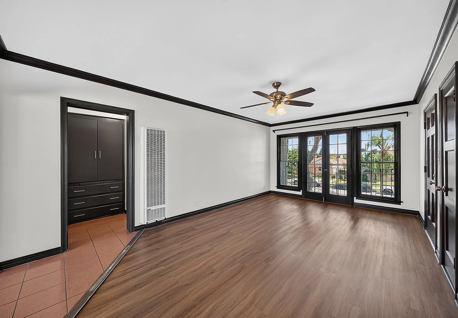 1 bed, 800 sqft, $1,850 — Photo 1
