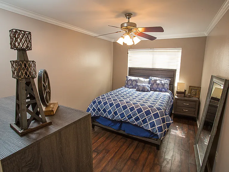 Preservation Hill Condominiums — Photo 12