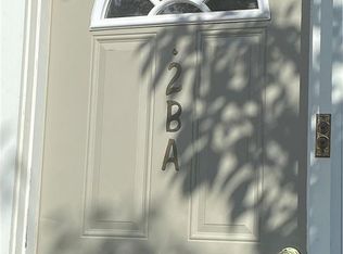 5 York Dr APT 2A, Edison, NJ 08817