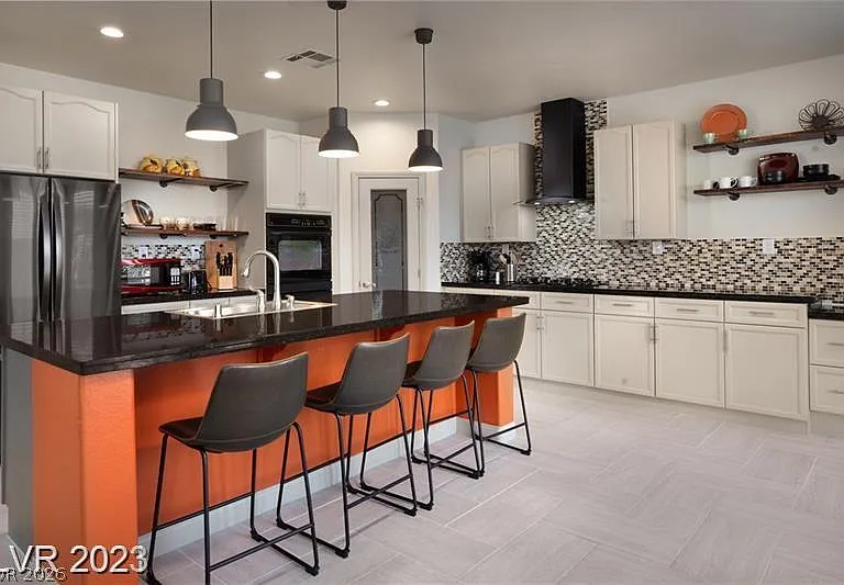 7768 Osage Canyon St — Photo 2