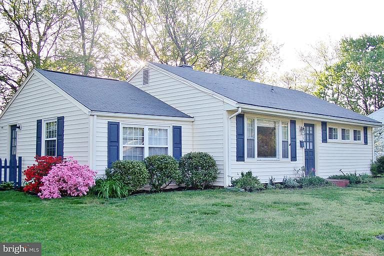 1st image of 6515 Dorset Dr