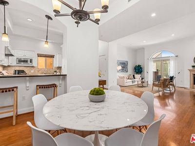 1511 Camden Ave #PENTHOUSE 3, Los Angeles, CA, 90025