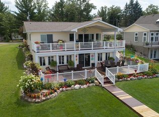 1725 S Ogemaw Trl, West Branch, MI 48661