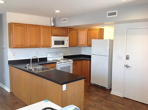 6 N 18th St #301 Photo 1
