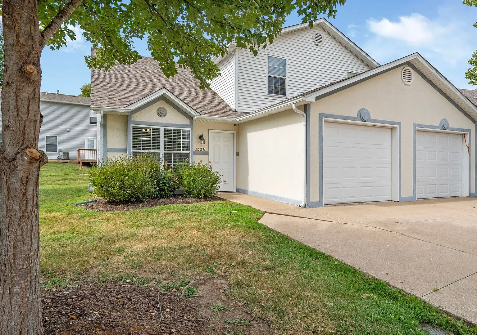 3527-3529 Prescott Dr. — Photo 1
