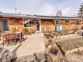 1515 14th St, Anacortes, WA 98221