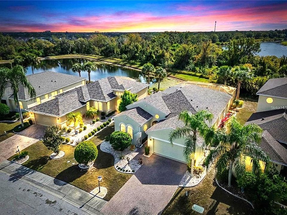 1st image of 1032 Regal Manor Way